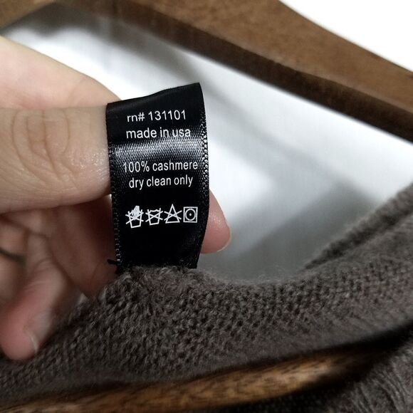 Beryll Asymmetrical Striped Cashmere Knit Poncho Sweater One Size - Picture 7 of 7